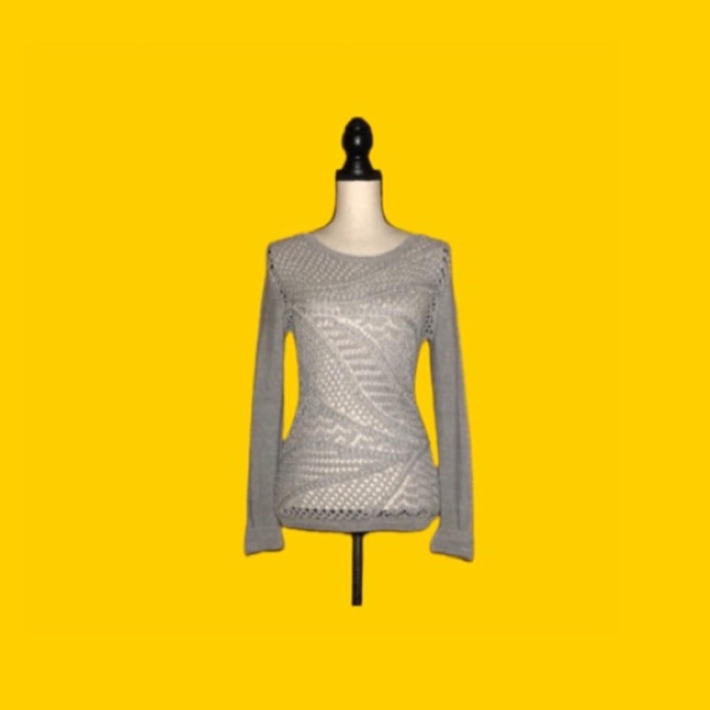DKNY long sleeve knit sweater